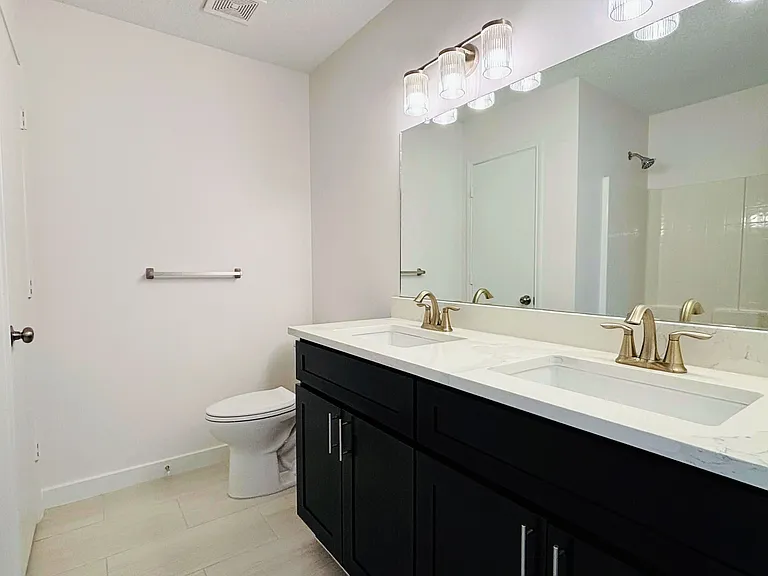 1007 Chilton Dr — Photo 31