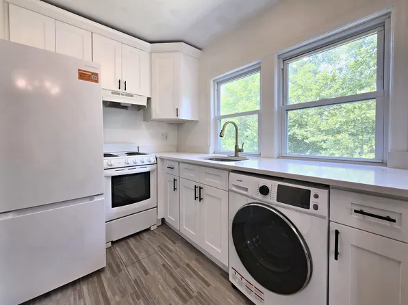 111 Grand Ave #B, Ridgefield Park, NJ 07660