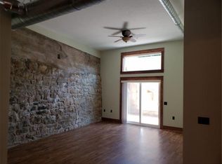 315 S Main St, Alma, WI 54610