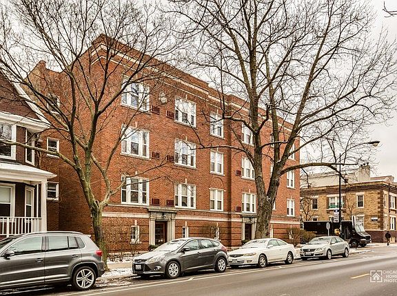 2nd image of 3639 N Damen Ave #1