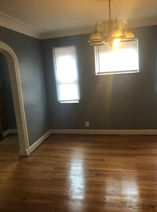 3 bed, 1300 sqft, $1,200 — Photo 1