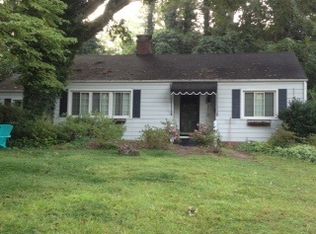 310 Taylor St, Raleigh, NC 27607