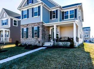 5692 Lewis Carroll Dr, White Plains, MD 20695
