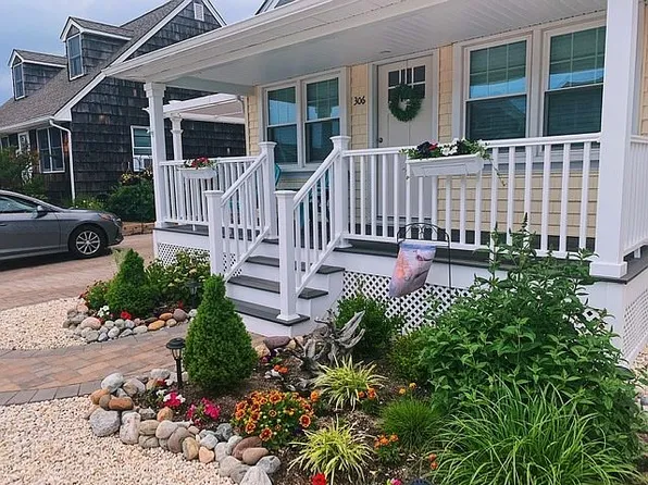 306 Gerrard Ave, Seaside Park, NJ 08752