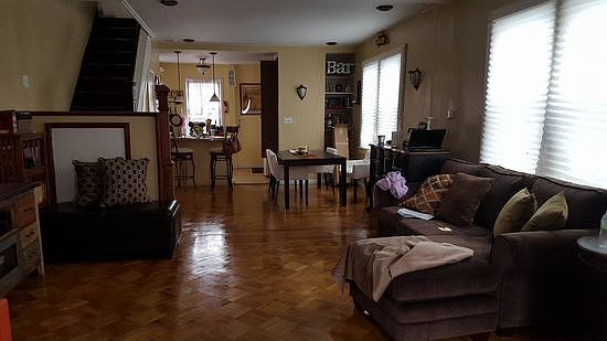 2nd image of 2641 94th St