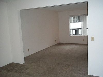 2nd image of 1669 Maple Ave APT 4