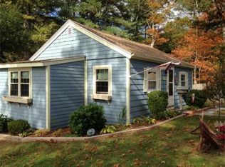 1515 Sassaquin Ave, New Bedford, MA 02745