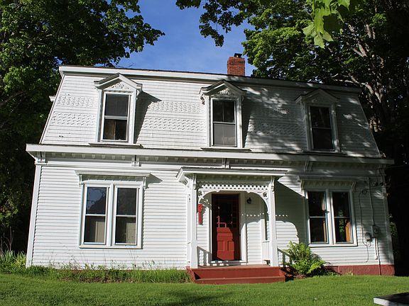5th image of 9 Academy Hill Road