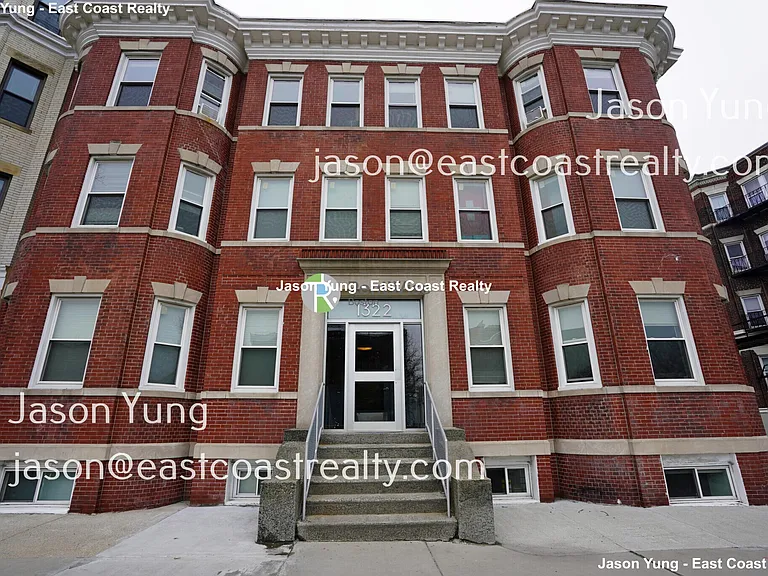 1322 Commonwealth Ave #8 — Photo 33