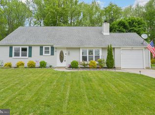 13 Whitlow Dr, Westampton, NJ 08060