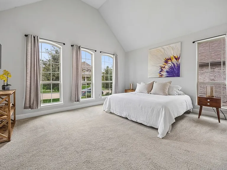 13946 Falcon Ranch Dr — Photo 15