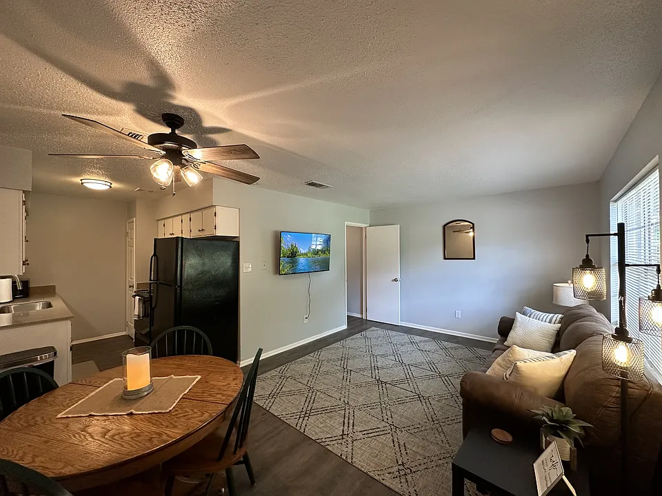 3801 Elizabeth St #3PINEY-10