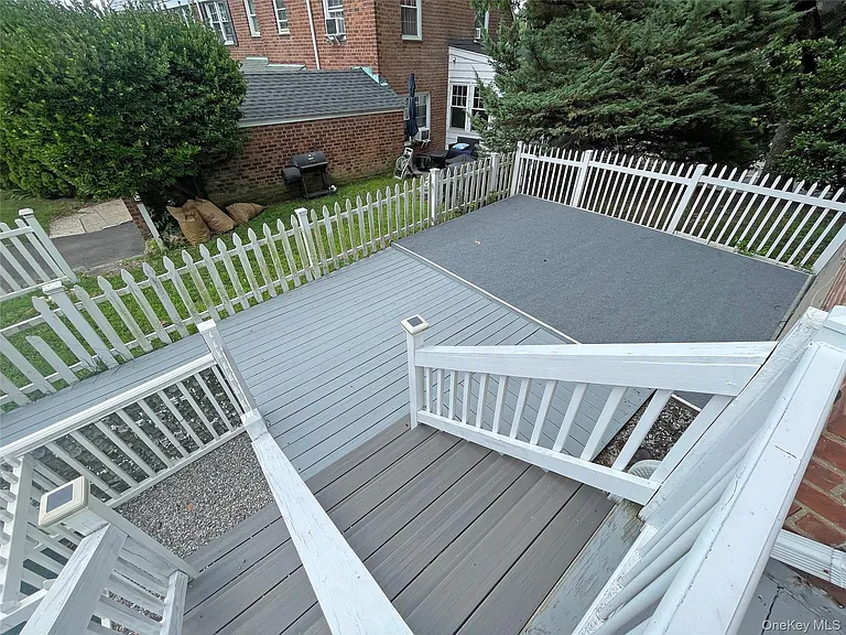 1058 Palmer Ave — Photo 17