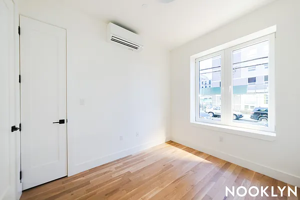 Rented by Nooklyn NYC LLC | media 2