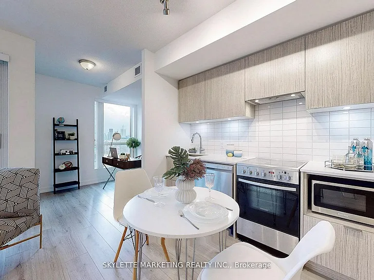 395 Bloor St E #3601 — Photo 3