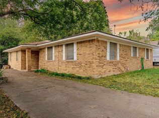 925 E Elm St, Hillsboro, TX 76645