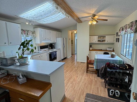 3rd image of 4116 Browning Rd #35