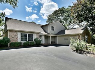 1615 E Miner St, Arlington Heights, IL 60004