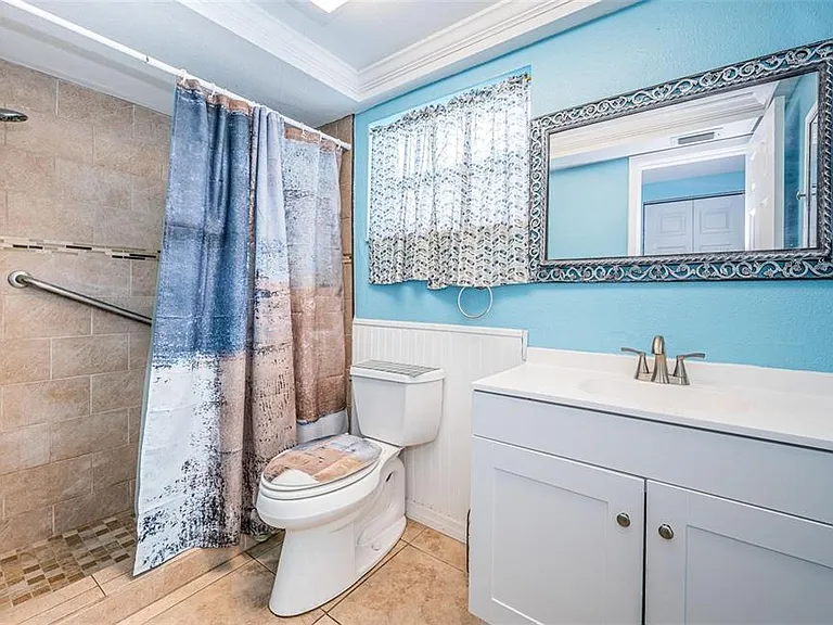 3627 Grayton Dr — Photo 6