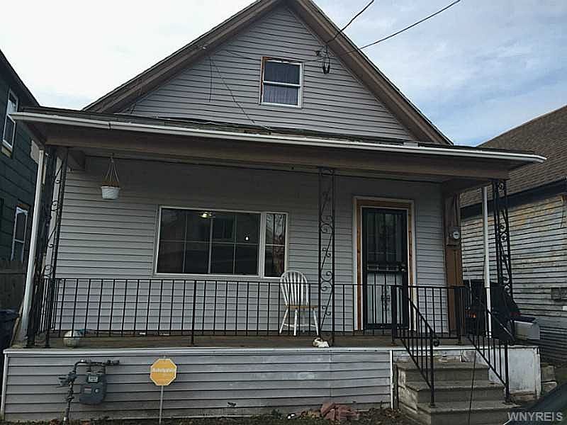 1st image of 90 Loepere St