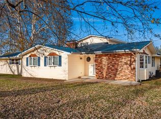 3010 S River Rd, Zanesville, OH 43701