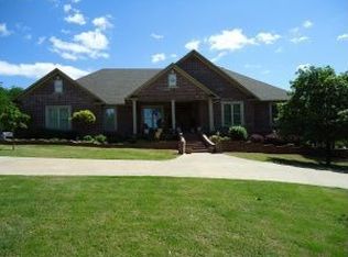 2903 Hilltop Pl, Russellville, AR 72802