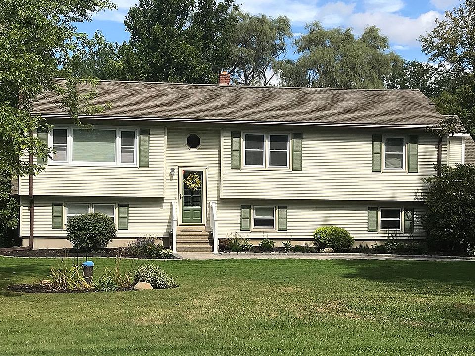 2nd image of 86 Hinman Rd