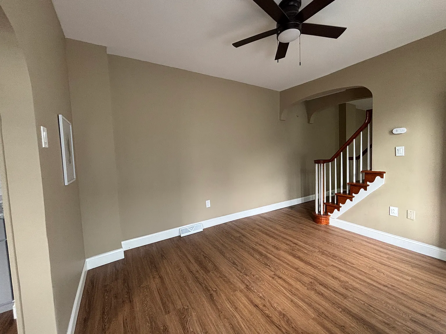 3 bed, 1092 sqft, $2,200 — Photo 4