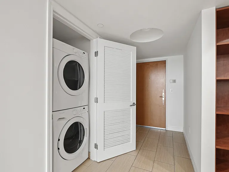 In-Suite Washer & Dryer
