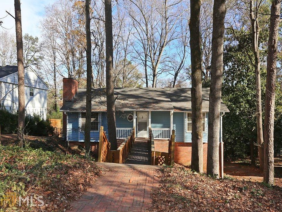 1st image of 2519 Carolyn Dr SE