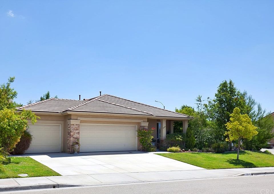 1st image of 27606 Mangrove St