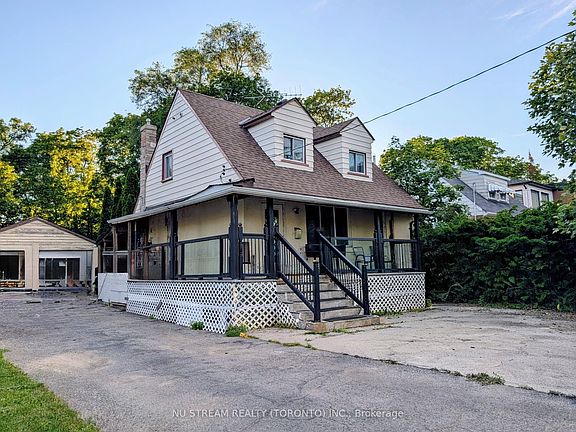 2nd image of 34 Fairwood Cres