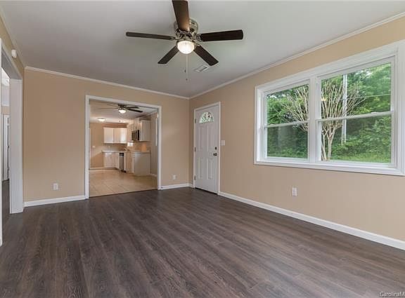 5th image of 200 McDaniel St