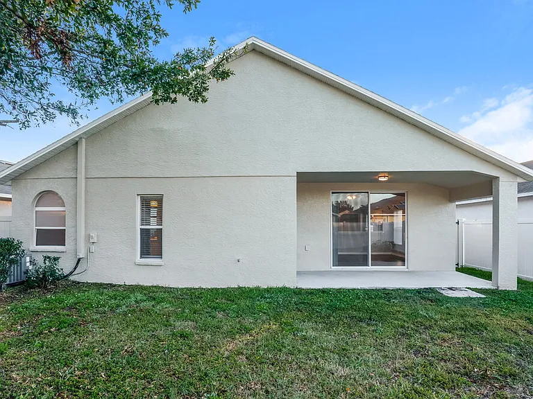 1010 Cristelle Jean Dr — Photo 16
