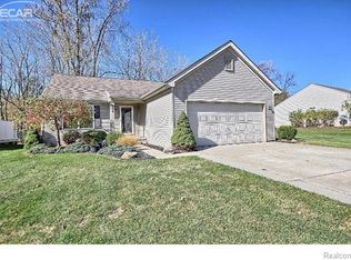 254 Chestnut Way, Linden, MI 48451