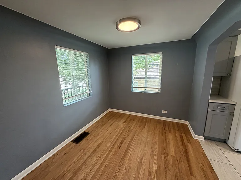 5385 S Crocker St — Photo 5