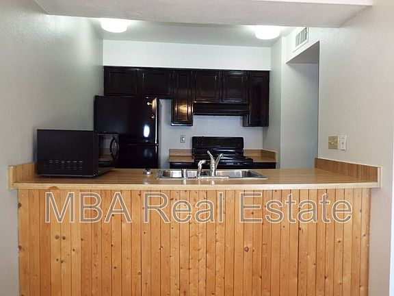 2nd image of 1688 W Village Way