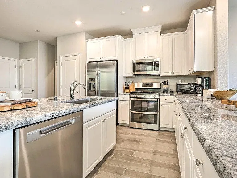 8847 Crimson Ridge Way — Photo 38