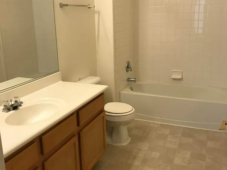 700 Carnegie St #1 — Photo 9
