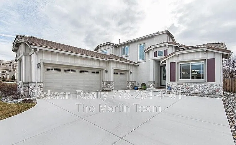 4303 Globe Ct