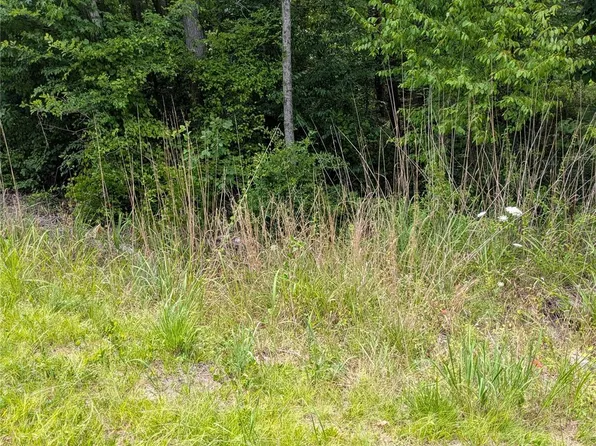 5860 Wildwood Dr, Salisbury, NC 28146
