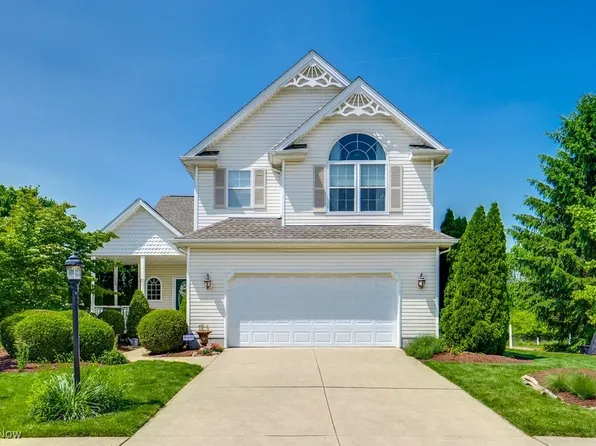 6003 Champagne Shrs, Medina, OH 44256