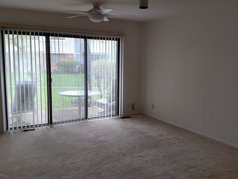 1st image of 226 Scarsdale Ct Unit D1