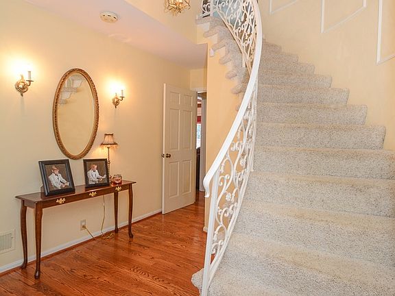 2nd image of 3102 Kinvara Ln