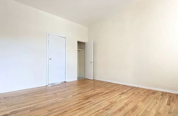 Rented by REAL New York | media 2