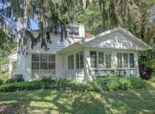 356 N Forest Rd, Buffalo, NY 14221