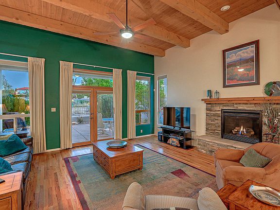 2nd image of 8823 Desert Fox Way NE