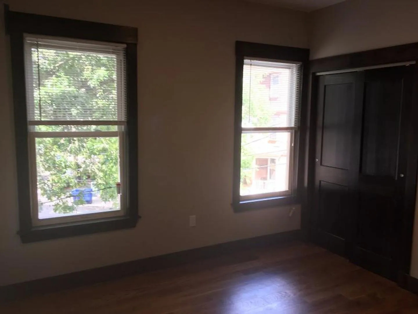 4 bed in JP — Photo 1