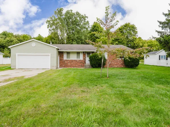 4046 State Rd, Fort Gratiot, MI 48059
