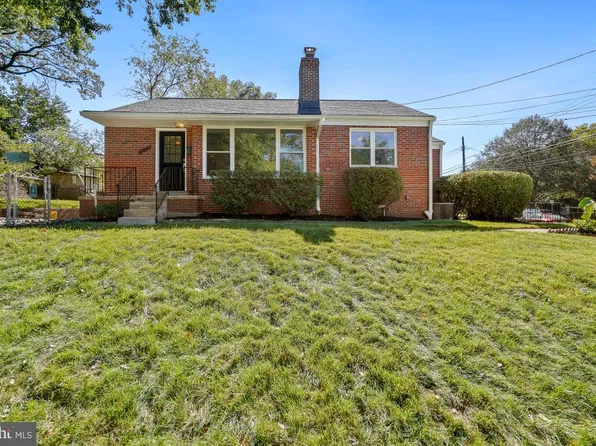 701 Domer Ave, Takoma Park, MD 20912